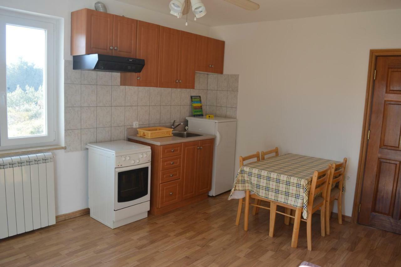 Apartments Charlie Krk Town Exterior foto
